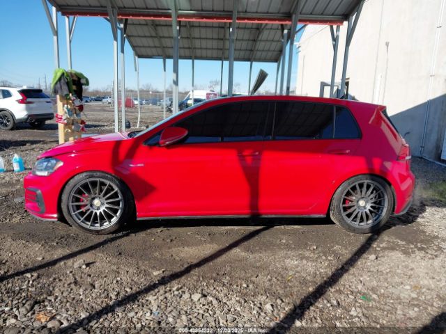 Volkswagen Golf Image 5