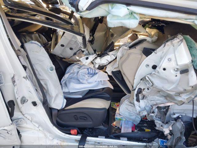 Nissan Murano Sv Intelligent Awd Image 9