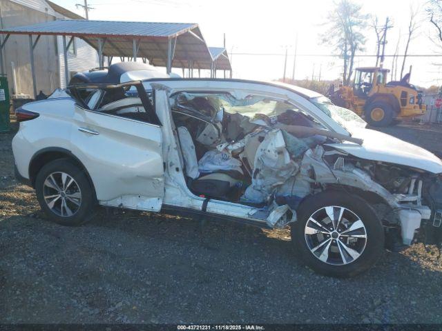 Nissan Murano Sv Intelligent Awd Image 8