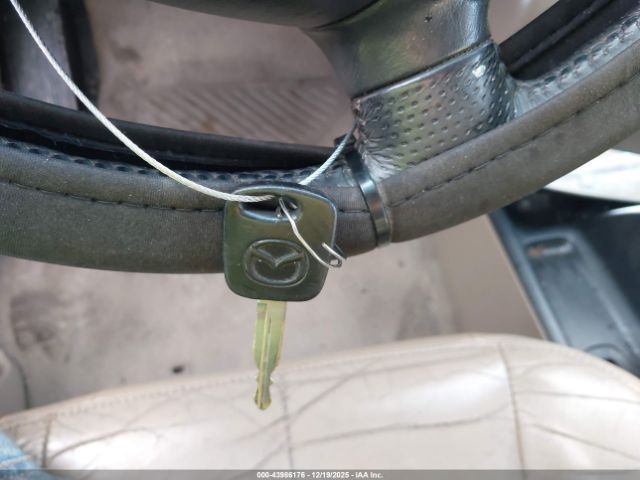 Mazda Tribute Image 13