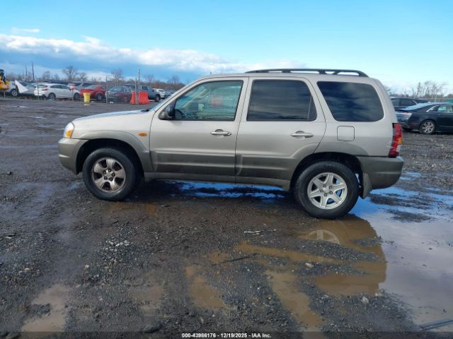 Mazda Tribute Image 16